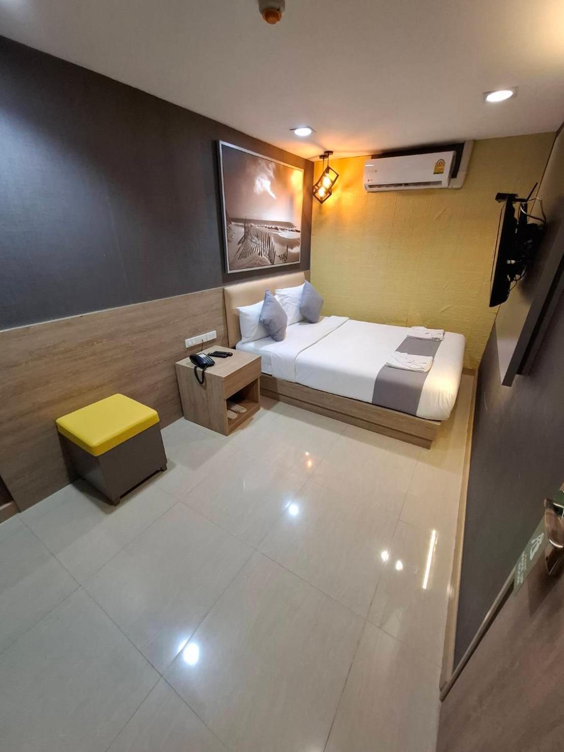 Pratunam19 Hotel Bangkok Ngoại thất bức ảnh